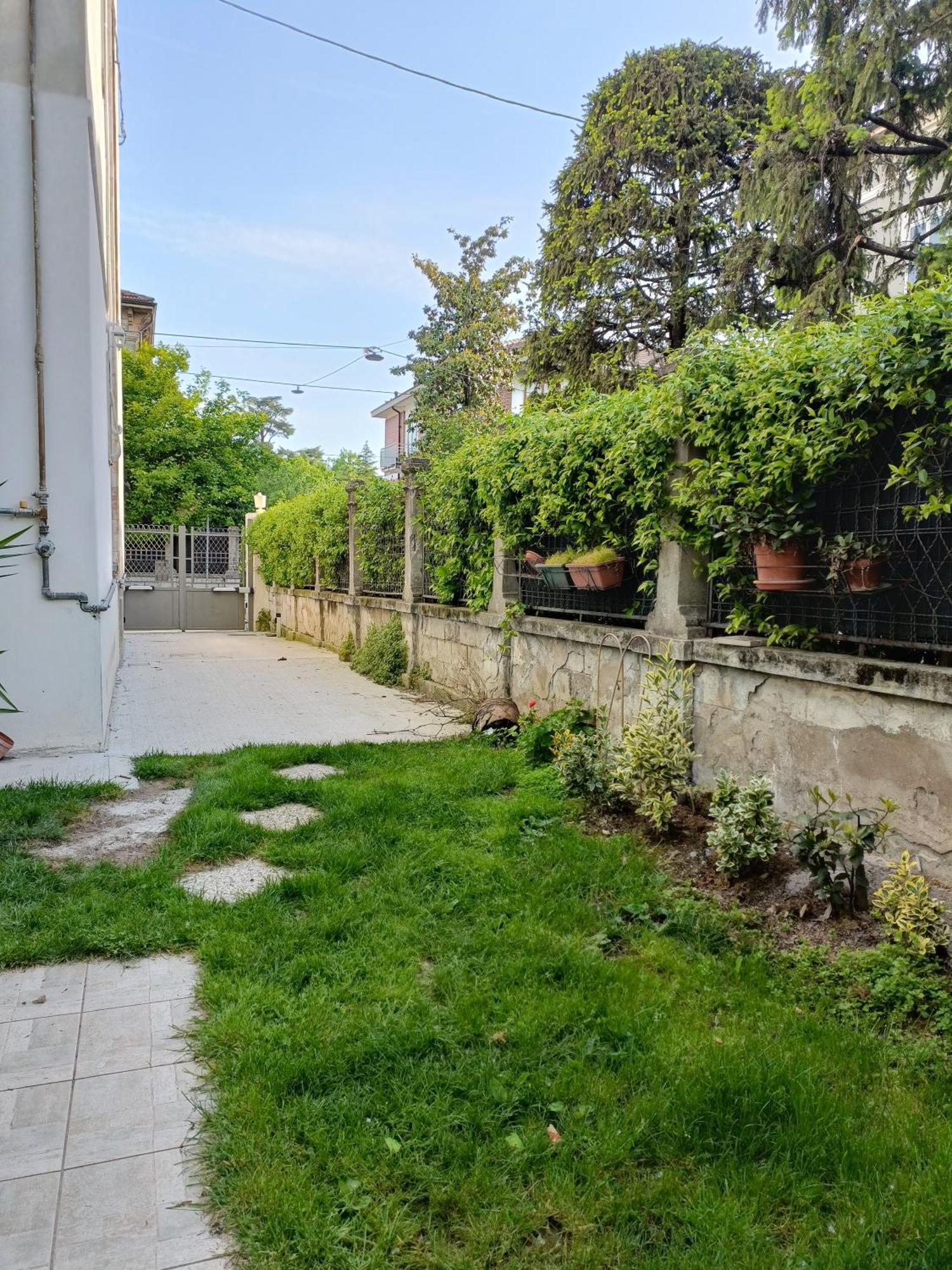 Chez Mavipagi B&B Верона Экстерьер фото